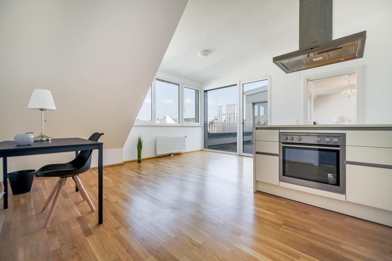 Duschel Imperial Living * Viena
