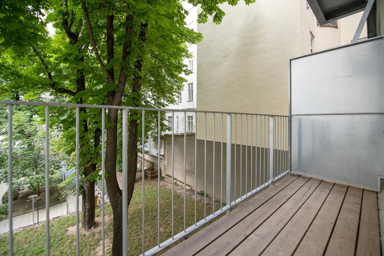 Duschel Imperial Living * Viena