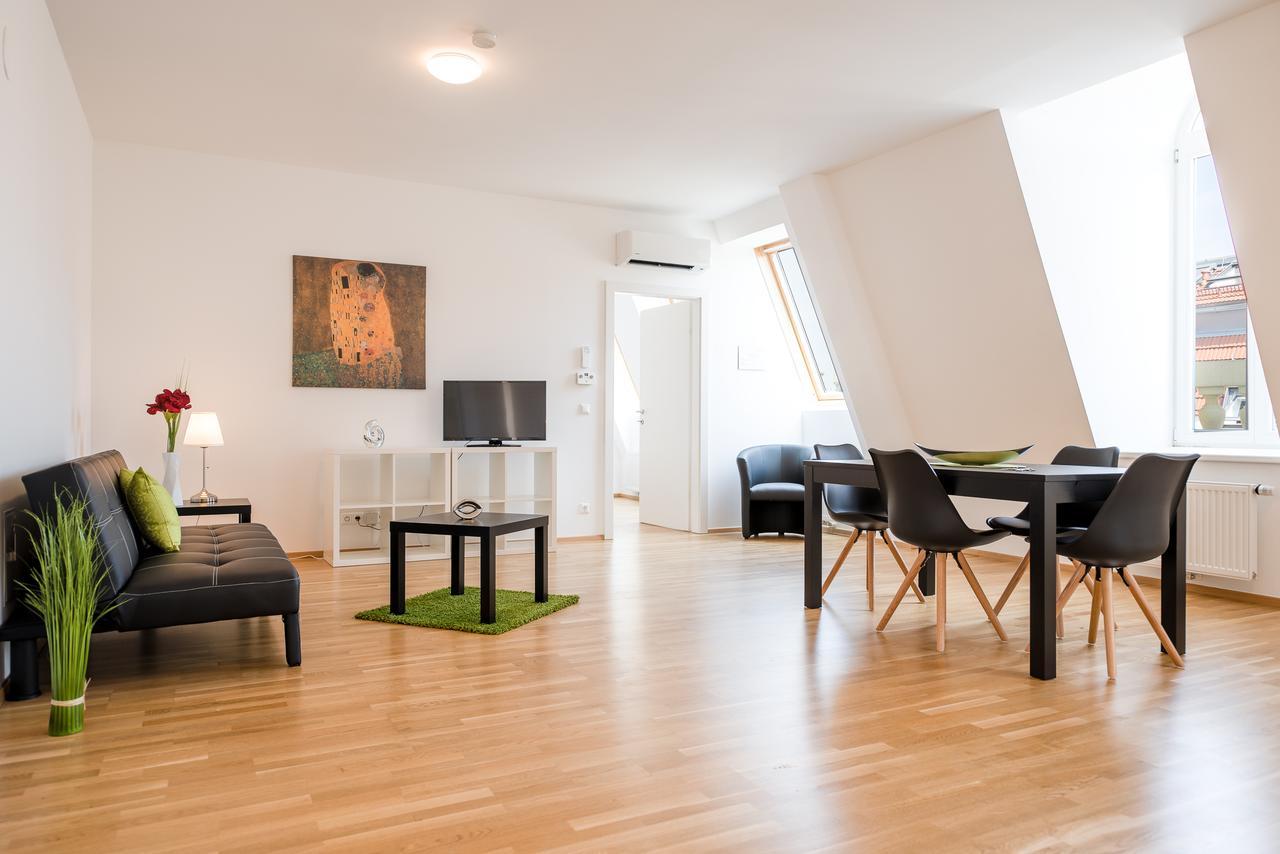 Duschel Imperial Living * Viena
