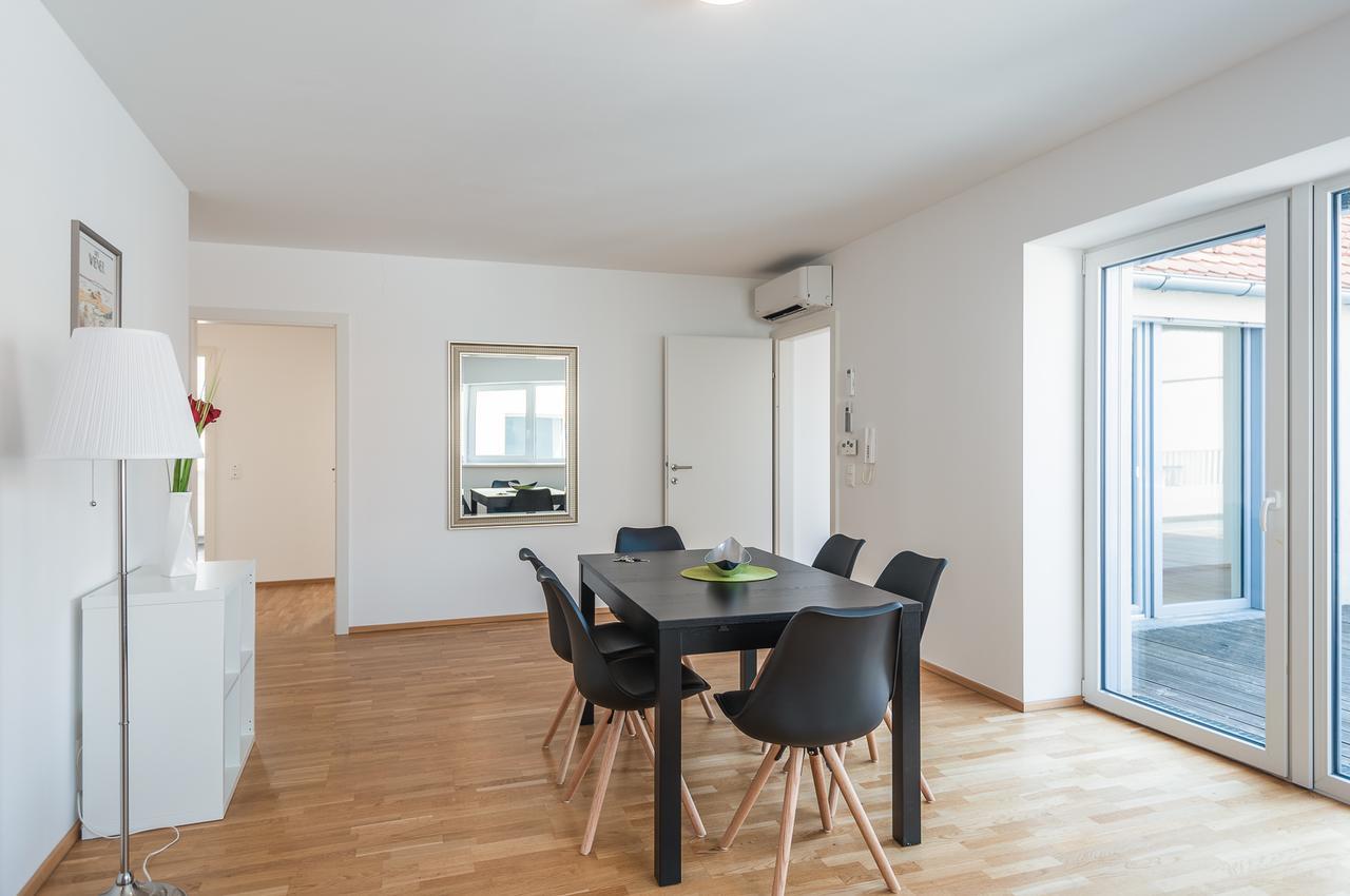 Duschel Imperial Living * Viena